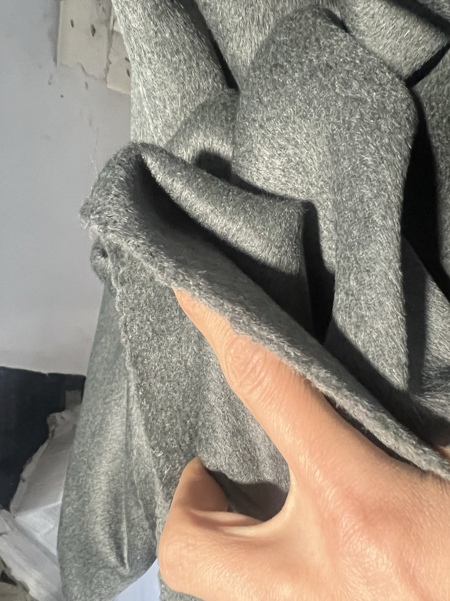 32号灰色双面澳绒羊绒大衣面料：冬季保暖新宠，让你成为街头焦点！-毛呢布料-淘宝好物网