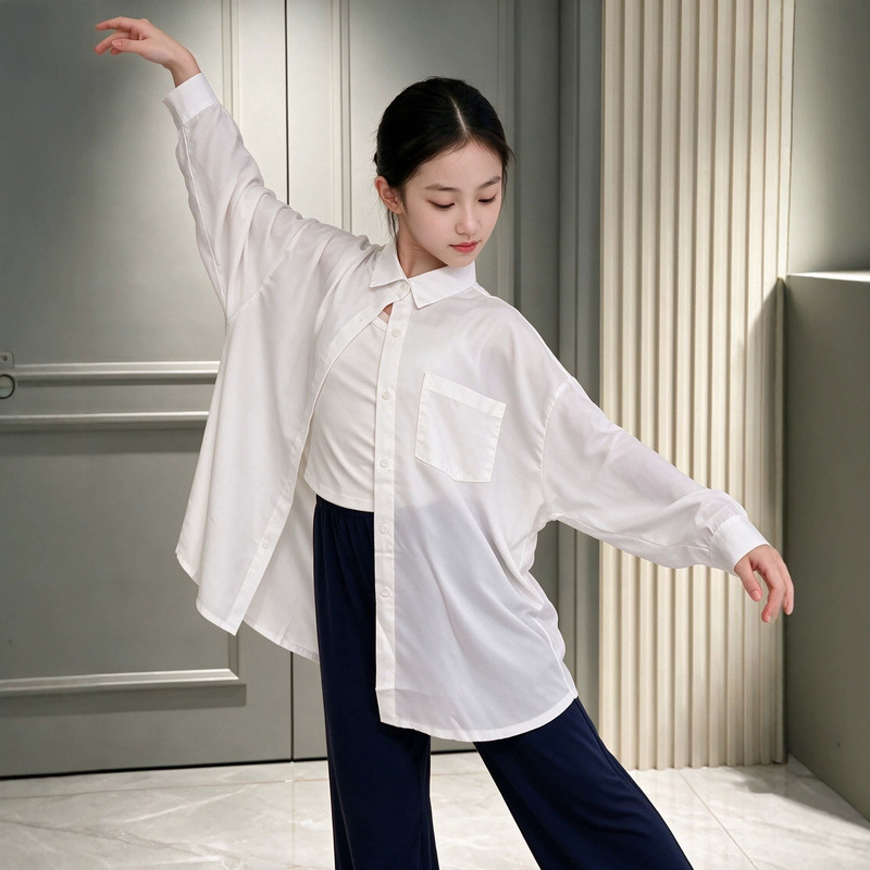 Girls' Shirts Are Elegant, Loose, Modern, Loose-Fitting Shirts, Tailcoat Shirts, and Are Casual and Stylish for Girls