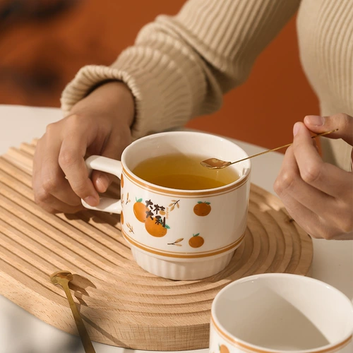 Новогодний день сотрудники Практический подарок компании Открытие подарка Совет клиентов Совета клиентов таможенные таможенные мероприятия по индивидуальному заказу ежегодно подарка