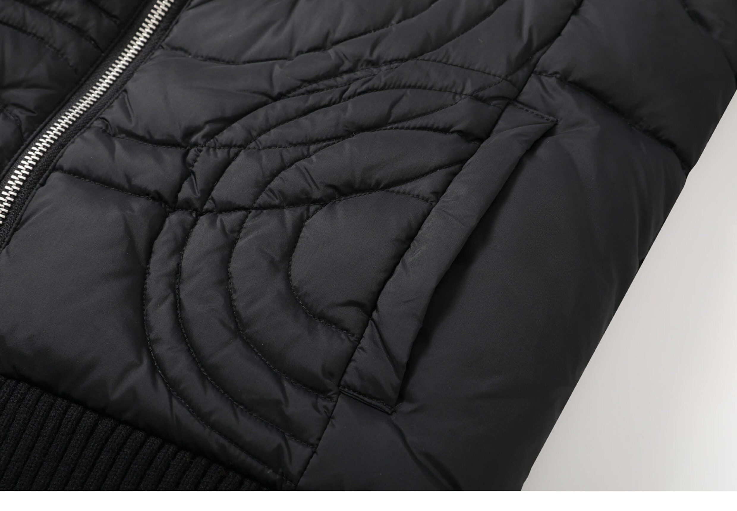 TAICHIISM 131g Wool-Blend Knit Paneled Down Slim Jacket