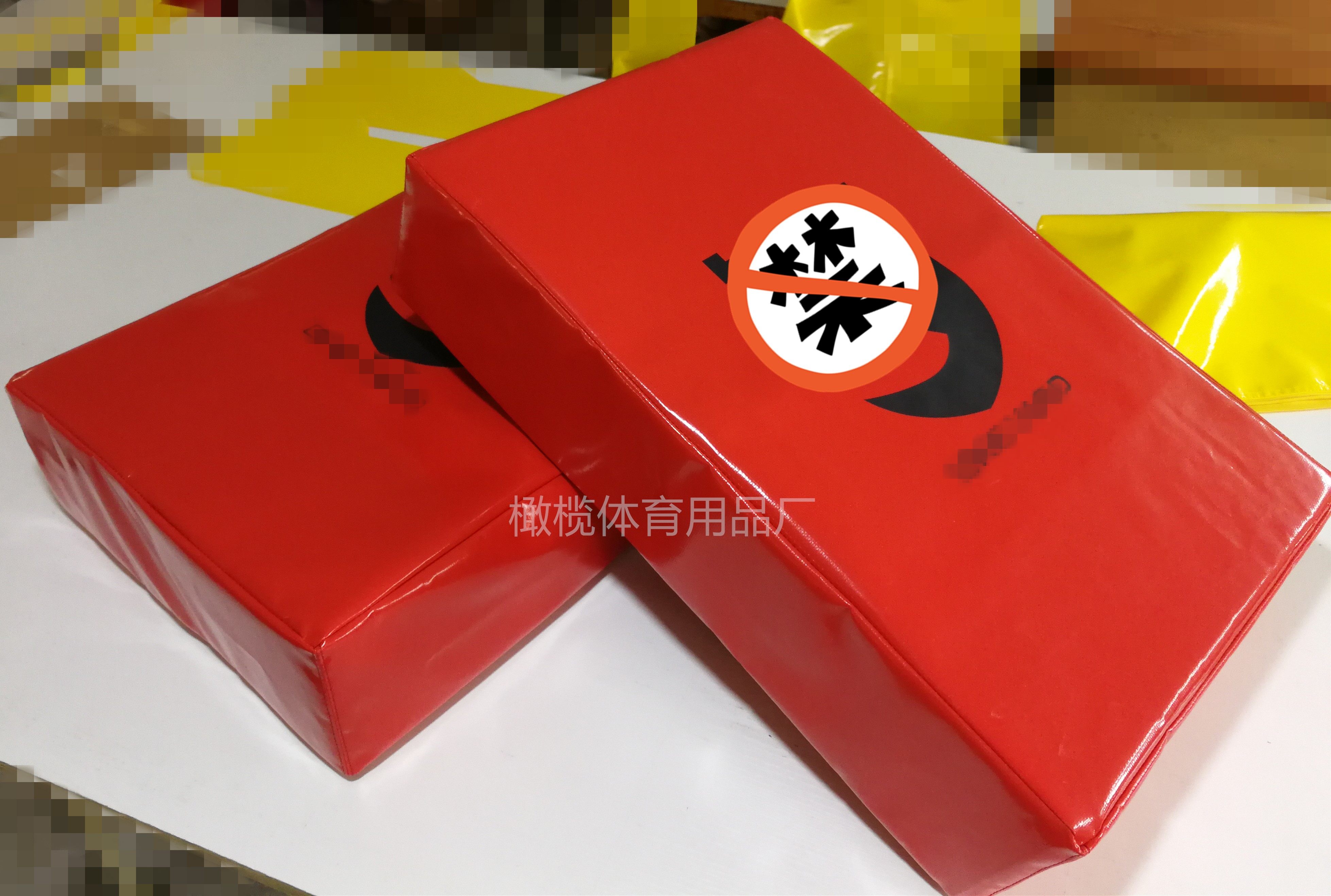 Rugby training equipment equipped with anti-collision mat bumper bag Hit shied anti-break handle can be customized