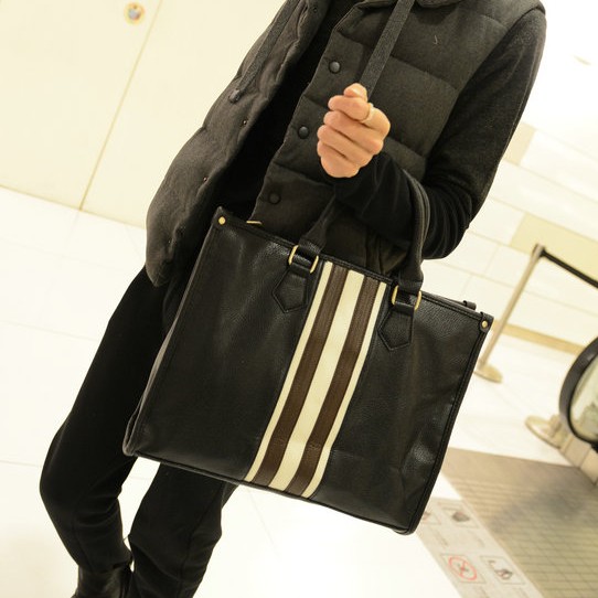 2022 new Japan-ROK men's handbag fashion popular men's bag single shoulder oblique satchel computer business briefcase