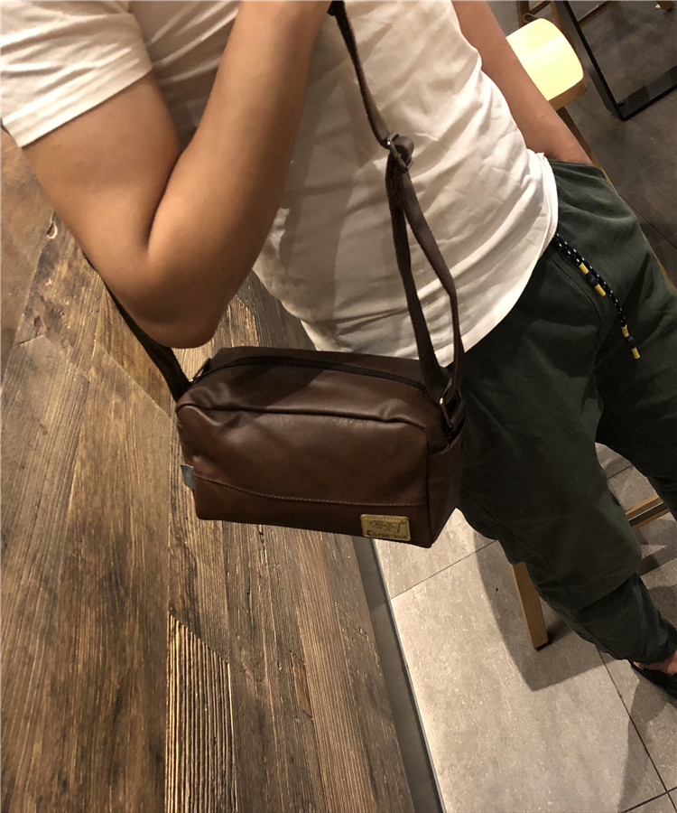 tre scatole nuova borsa a tracolla da uomo alla moda mini zaino piccolo da uomo e da donna versione giapponese e coreana borsa quadrata per cellulare a tracolla retrò_voghion.com