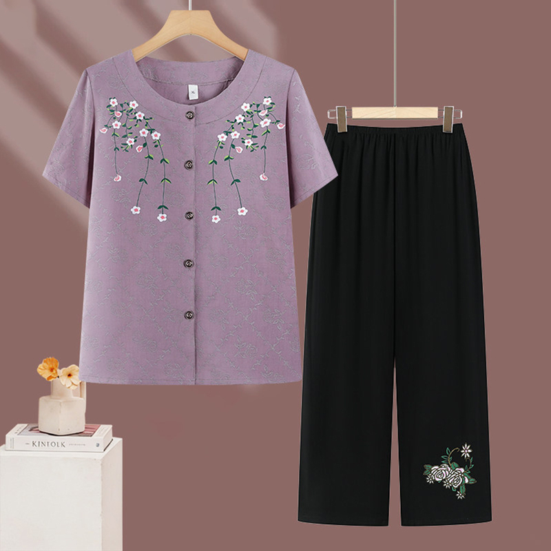 Summer Clothes for Middle-Aged and Elderly Women, Mother's Day Outfits, 2026 New Short-Sleeved Suits, 60-Year-Old, 70-80-Year-Old Women, Grandma Clothes