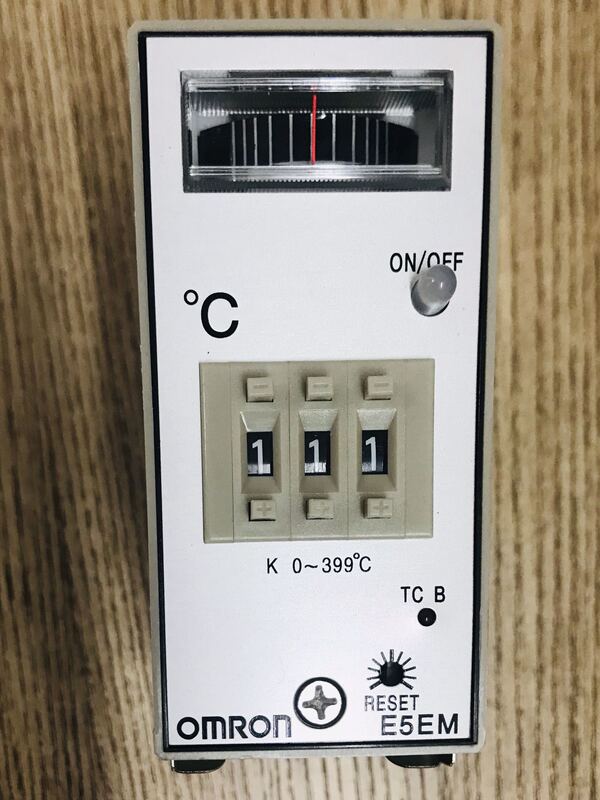 Injection Molding Machine Special Temperature Control Meter Pointer Type Digital E5Em E5En Temperature Controller Thermostat