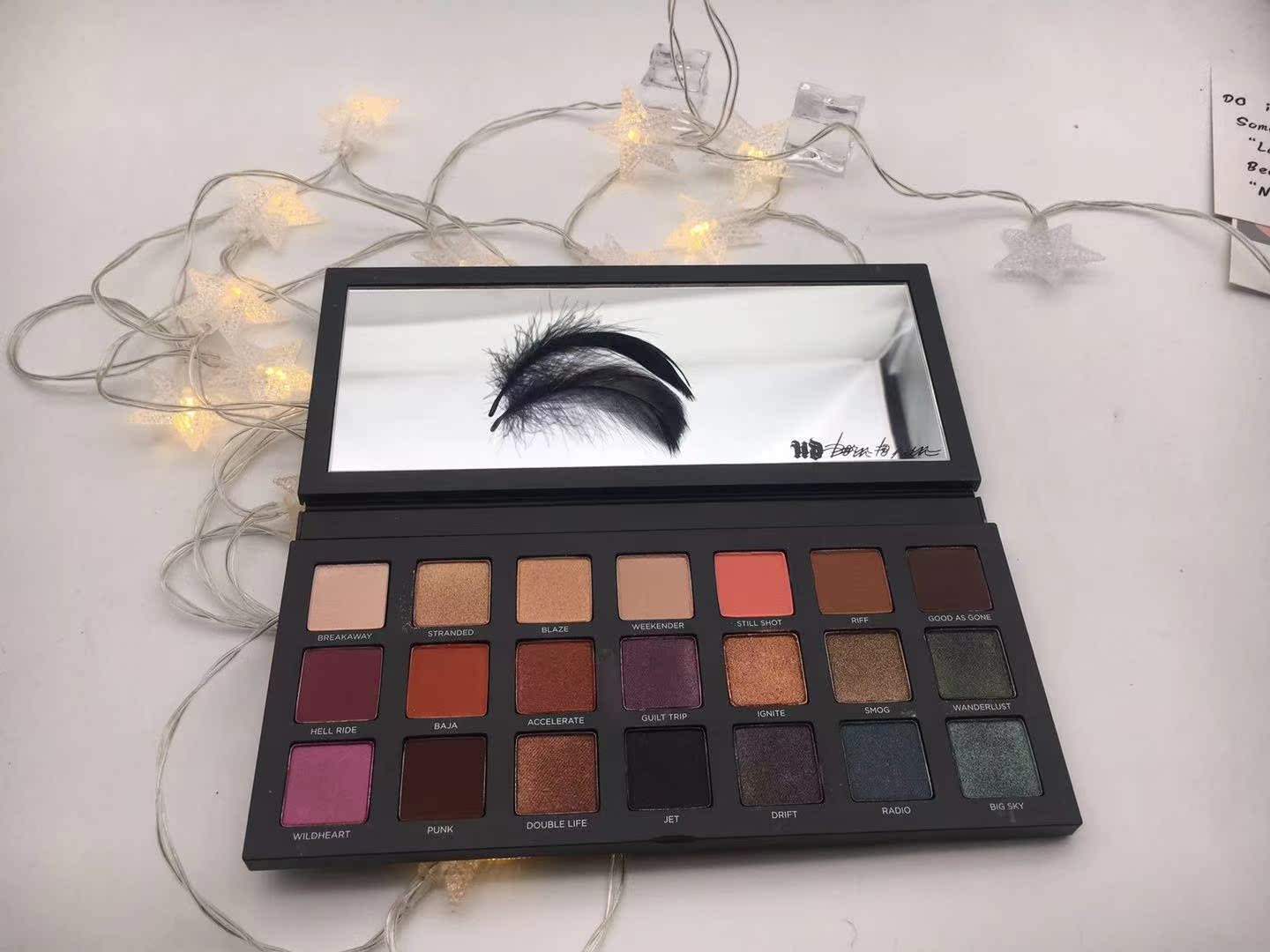 Xiaohan mua NAKED3 thế hệ mới HEAT bóng mắt mini hoa anh đào tại chỗ trong nước - Bóng mắt phấn mắt dikalu