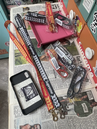 Spot sup su po mi 22ss Кубинские ссылки Lanyard Cuba Chain Print