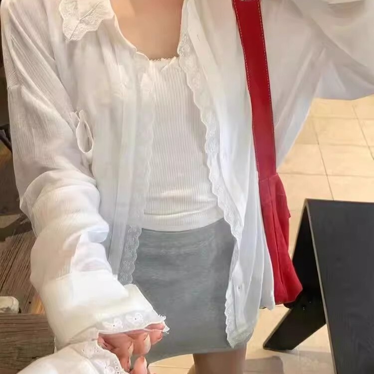 Trendy Item from Thirteen Rows~ Lace-Trimmed Sun-Protective Long-Sleeve Shirt for Women, Spring Design, Casual, Loose-Fitting, Versatile Jacket
