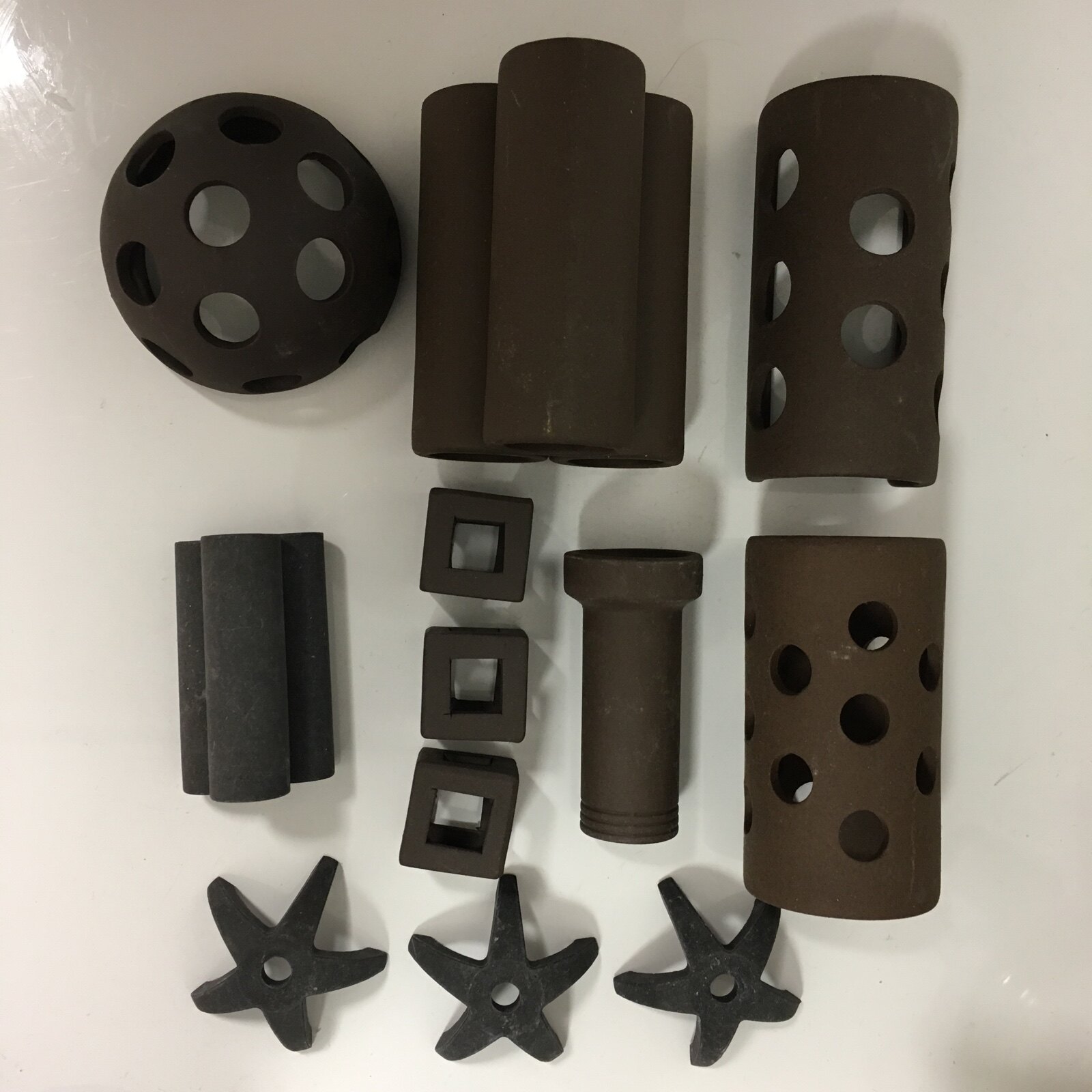 Purple sand hemisphere small hole ornamental shrimp house shrimp nest can be used to avoid breeding Crystal shrimp nest snapper tank breeding and hiding