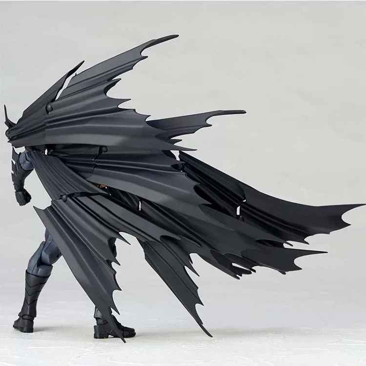 Заявление о предстоящем Haikang Revoltech Surprise Yamaguchi DC комикс Бэтмен
