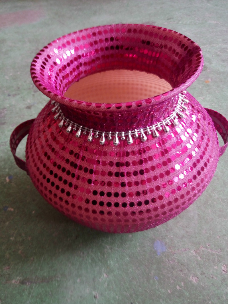 Korean water tanks, water tanks, dance props