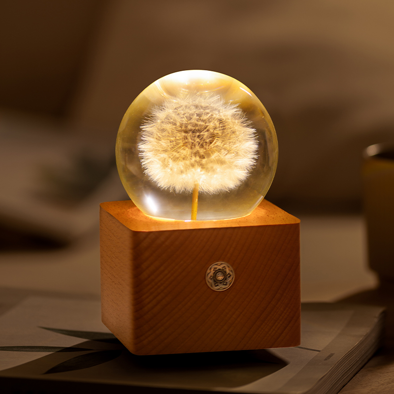 Dandelion Water Crystal Ball Music Box Spinning Sky City Octaonic Box Pendulum with rechargeable small night light creative gift-Taobao