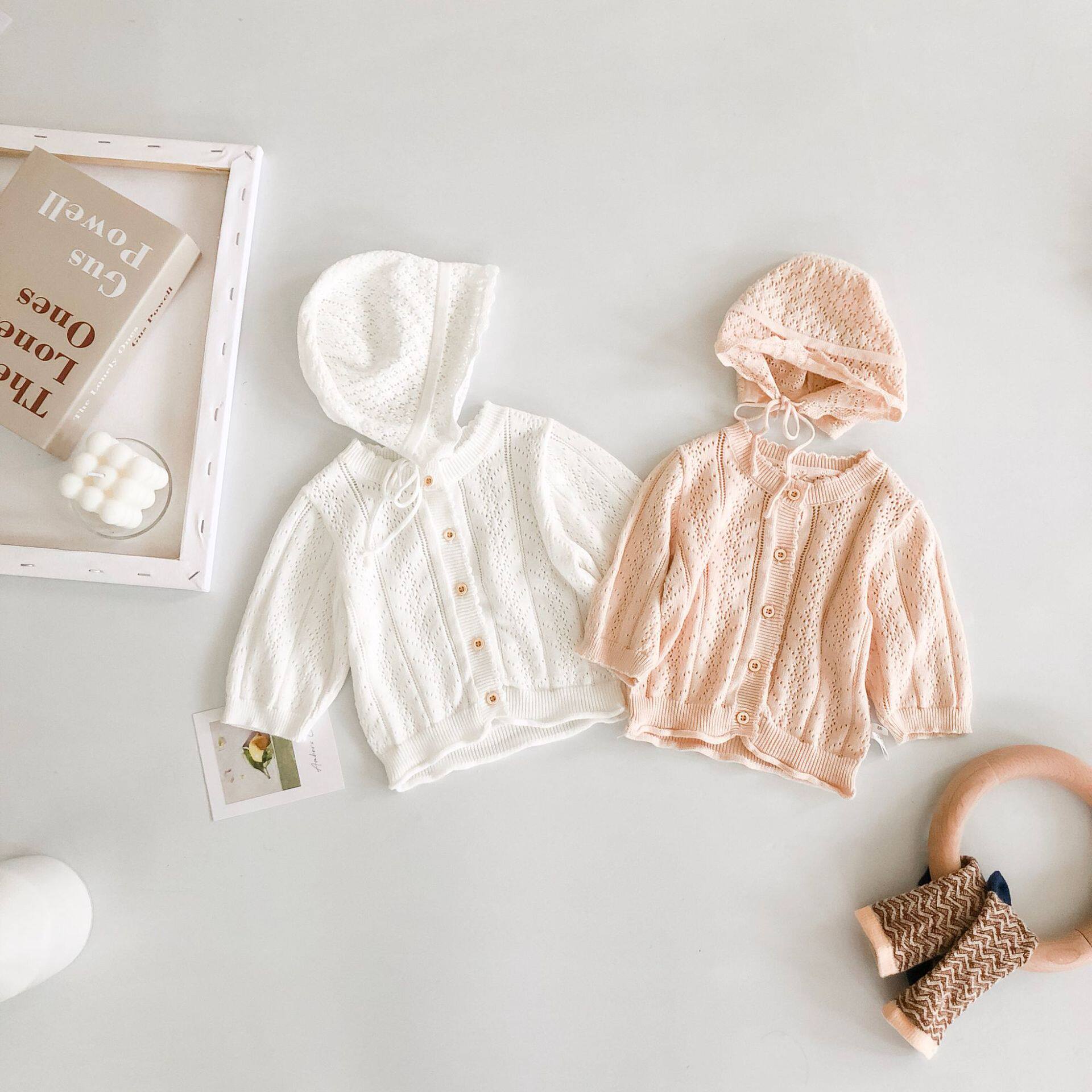 2022 spring and summer new girls' solid color cardigan female baby sunscreen air-conditioned shirt three-quarter sleeve knitted hollow jacket