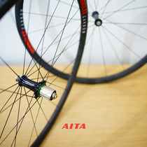 Schmolke x Extralite x sapim lightweight road wheels