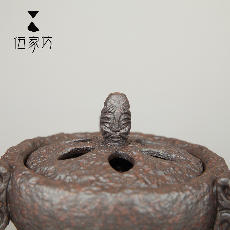 The Wu family workshop of Thai three legs aroma stove craft iron glaze creative censer there are antique furnishing articles at home