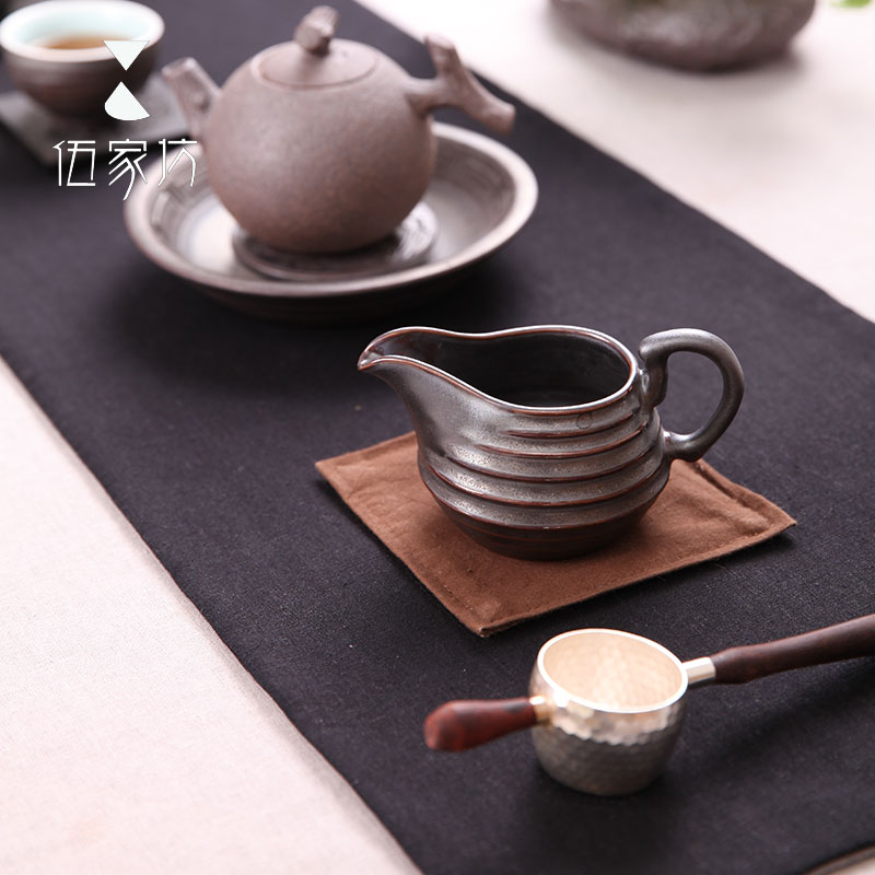The Wu family fang coarse pottery fair keller rust glaze points tea ware porcelain stone grain, black pottery greedy cup large cup