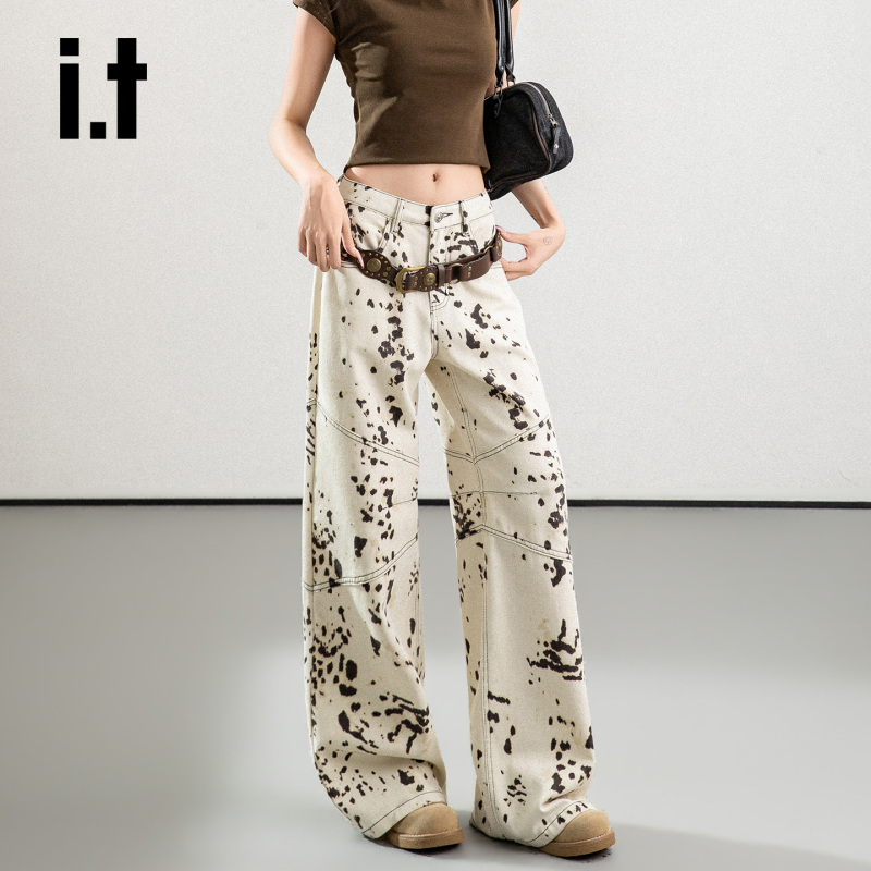 It:Chocoolate Off-White Leopard Print Wide-Leg Jeans for Women with Niche Design, High-Waisted, Slimming Straight-Leg Pants