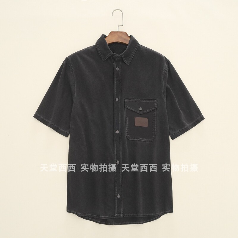 260943 Italian Single~ Fashion Leather Label Letter Flip Pocket Short-Sleeve Denim Shirt for Men 0.42