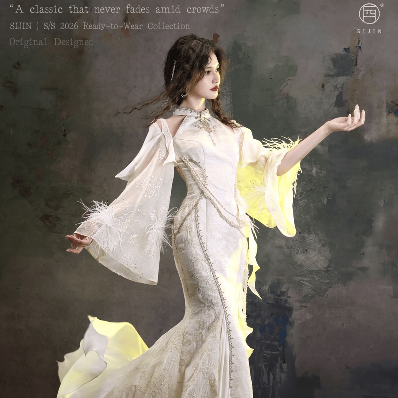 2kg 【Yue Xu Ling Mu】Hidden Collection Haute Couture Mythical Style Jacquard Beaded Chain Heavy Embroidery Mermaid Gown Long Dress 2kg 【Yue Xu Ling Mu】Hidden Collection Haute Couture Mythical Style Jacquard Beaded Chain Heavy Embroidery Mermaid Gown Long Dress
