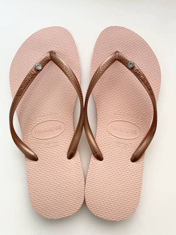 Бразильские шлепанцы havaianas Havana, классические, узкие женские, Victoria's Secret, розовый однотонный цвет, тонкий ремешок, нескользящие сандалии и тапочки