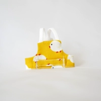 Желтый куриный жилет