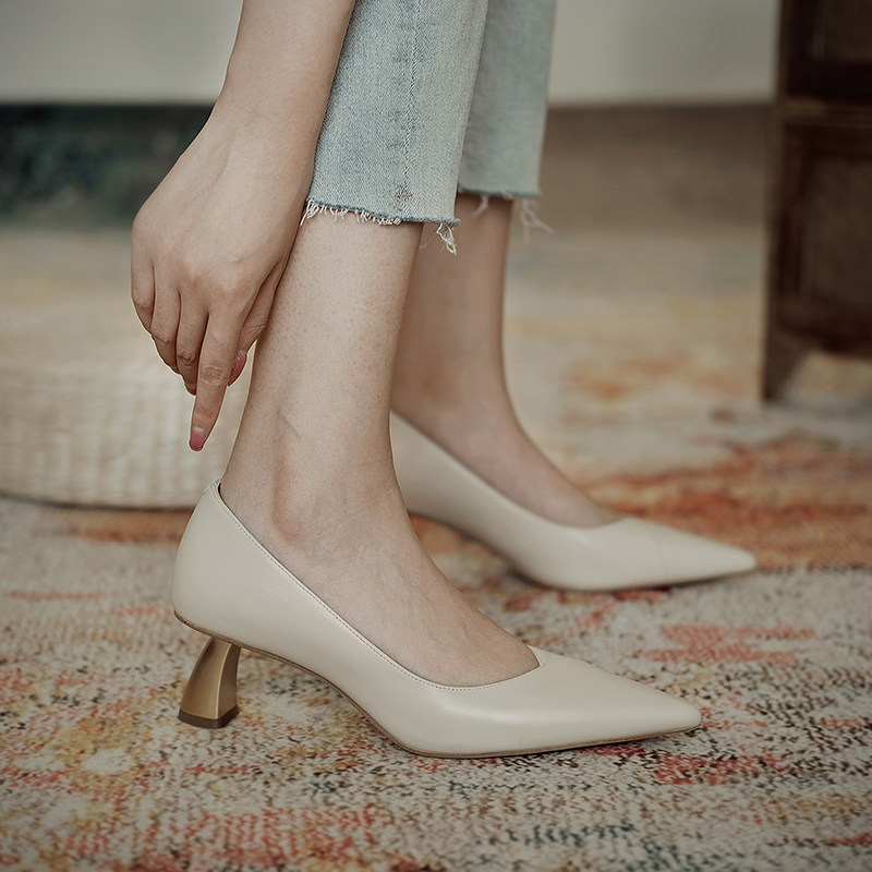 Givenivan full leather inside and outside 2022 new metal with leather shallow mouth pointed high-heeled shoes OL commuter