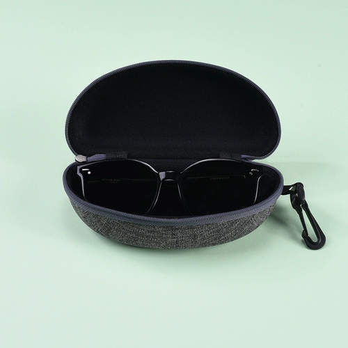 Может быть связана с Zipper Outdoor Sports Tour Box Box