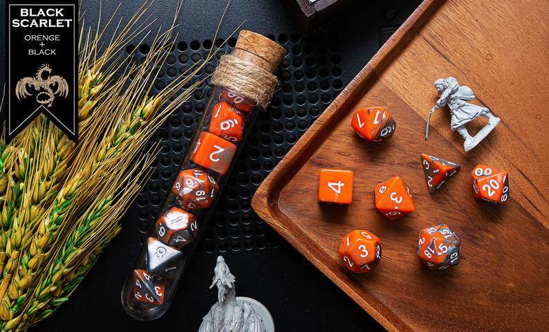 Running group dice COC running group Cthulhu running group DND dice TRPG dice acrylic resin dice Cruise