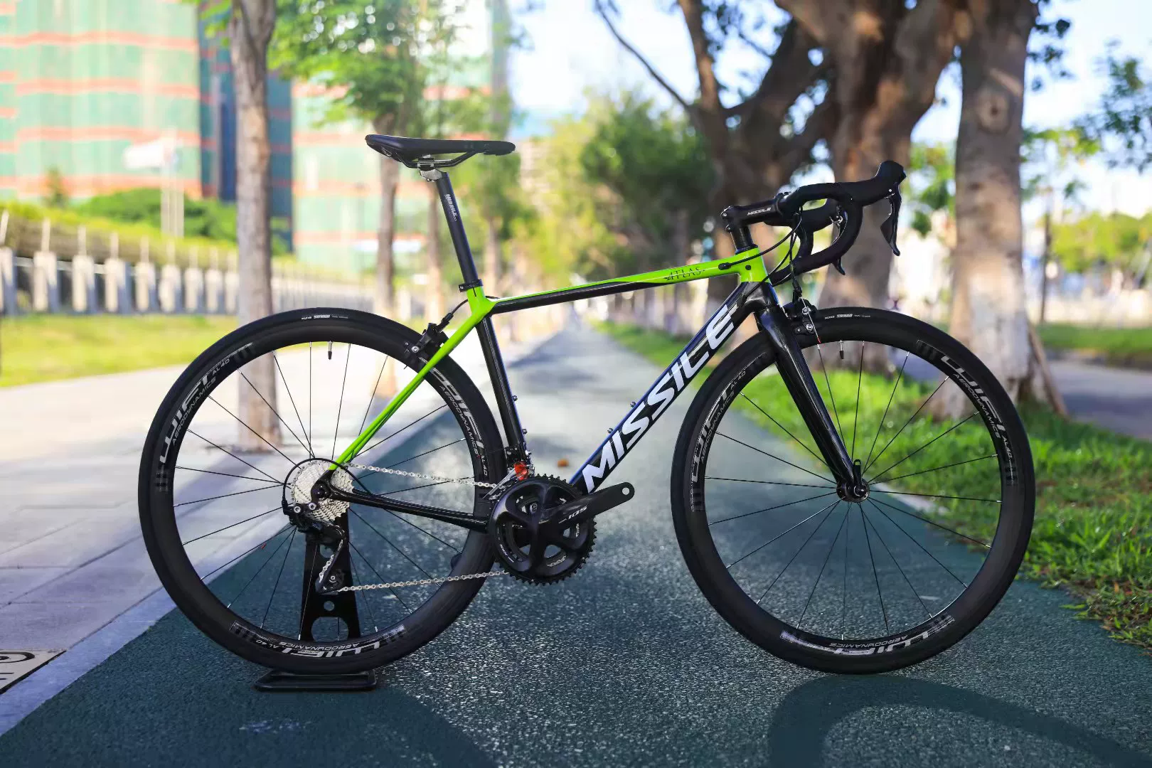 Missible Optimus God R7000 22 Speed Four Peilin wheels carbon fiber highway car climb slope