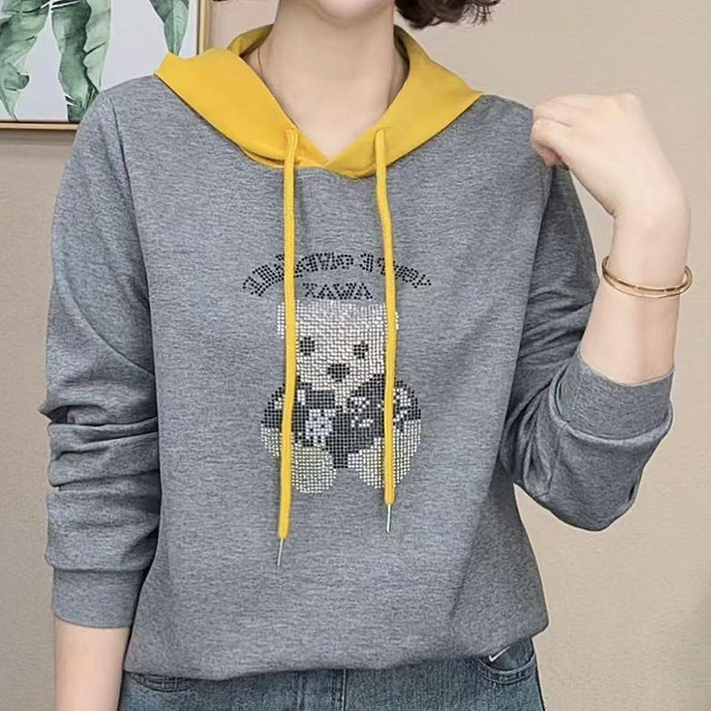 Spring New Fashion Versatile Hooded Women's Long-Sleeved Top with a Slimming Effect and Rhinestone Cartoon Hooded Sweatshirt