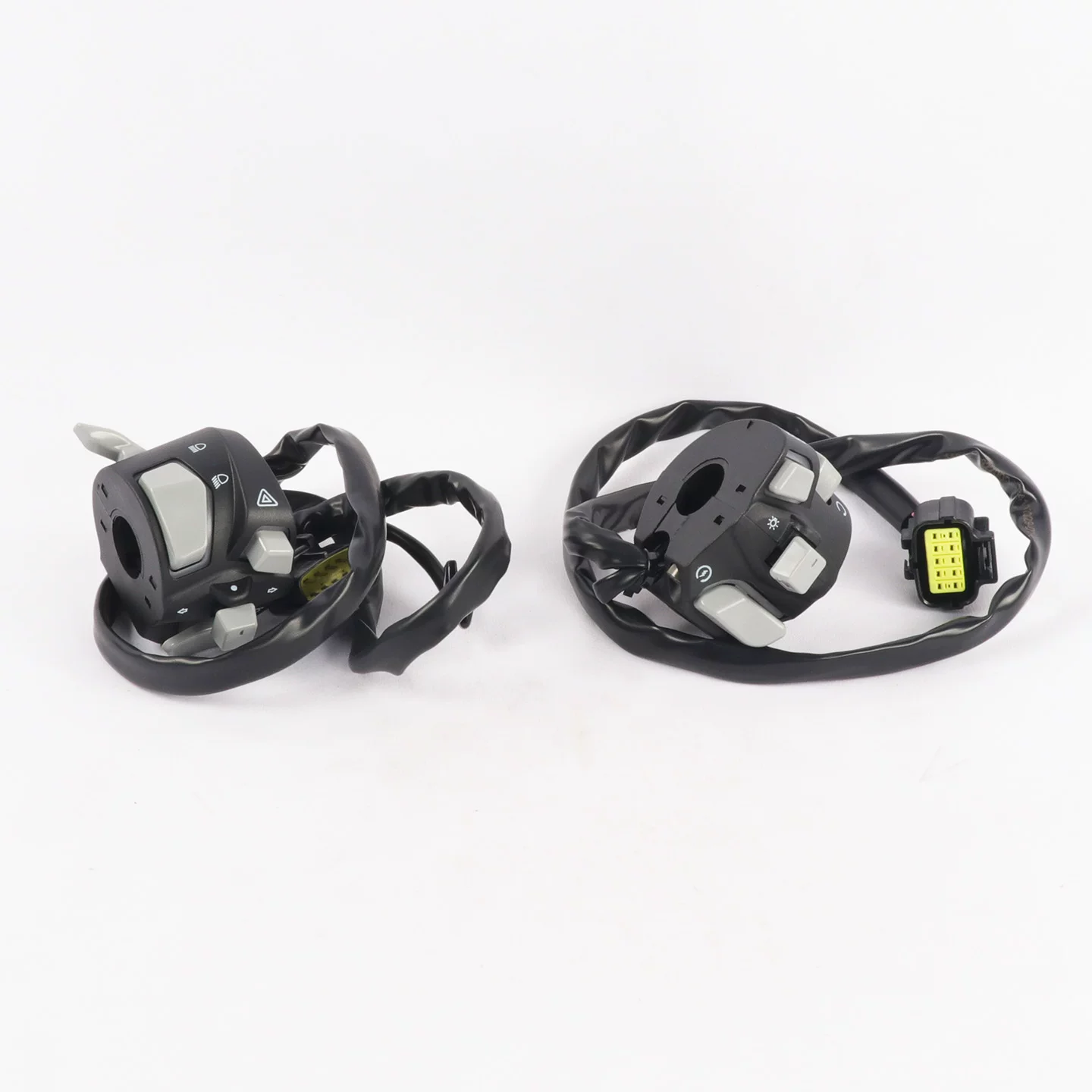 Переключатель руля слева и справа для мотоцикла Qidian KD150-G2-G1-U-U1-Z2: переключатель обгона, стартовый переключатель