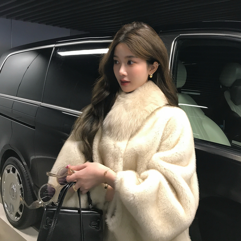 Lmomo Thousand Gold Mink Vintage Imitation Mink Eco-Friendly Mink Fur Coat with Fox Fur Collar Fur Coat for Women Winter