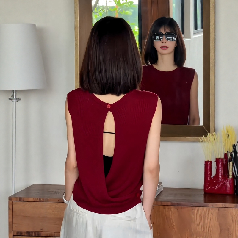 Plus Size Women's Fashion Design Hollow-Out Backless Knitted Vest for Fat Women, New Summer Hong Kong Style Burgundy Sleeveless Top