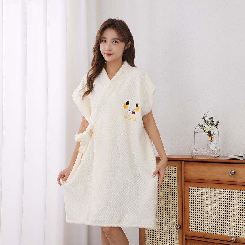 Wearable Bath Towel, Women's Bath Skirt, Bathrobe, Quick-Drying, New Style, Soft for Adults, Home Use, More Absorbent Than Pure Cotton, Can Be Wrapped Around the Body