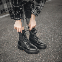 Motorcycle Martin boots womens British style 2020 new versatile handsome winter boots thick-soled black socks boots short boots