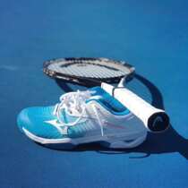 Mizuno Mizuno tennis shoes Womens Japan century brand shock absorption cushioning comfortable lightweight sneakers