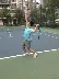 Quần vợt thực hành roi tennis phục vụ huấn luyện viên