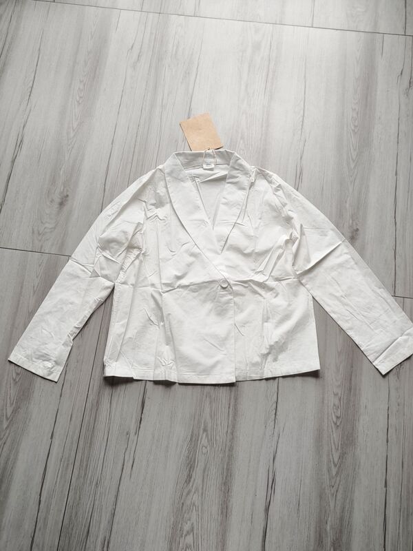 Women's High-Quality Solid-Color Artistic Cotton Single-Layer Long-Sleeve Thin Blazer. Returns and Exchanges Are Not Accepted. Please Check Carefully before Purchasing