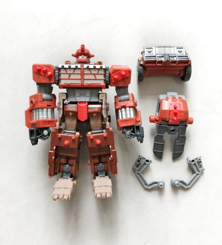 Transformers Legacy Series V-Class Garbage King Scrap Master Garbage Star Transformers Legacy Series V-Class Garbage King Scrap Master Garbage Star