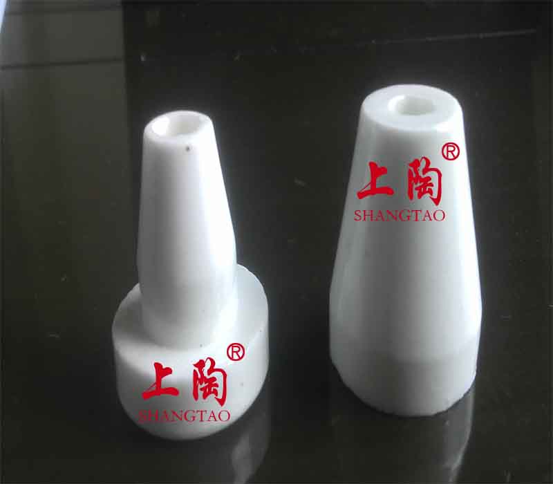 供应各种材质形状尺寸的宝塔形陶瓷套,宝塔绝缘柱,绝缘子