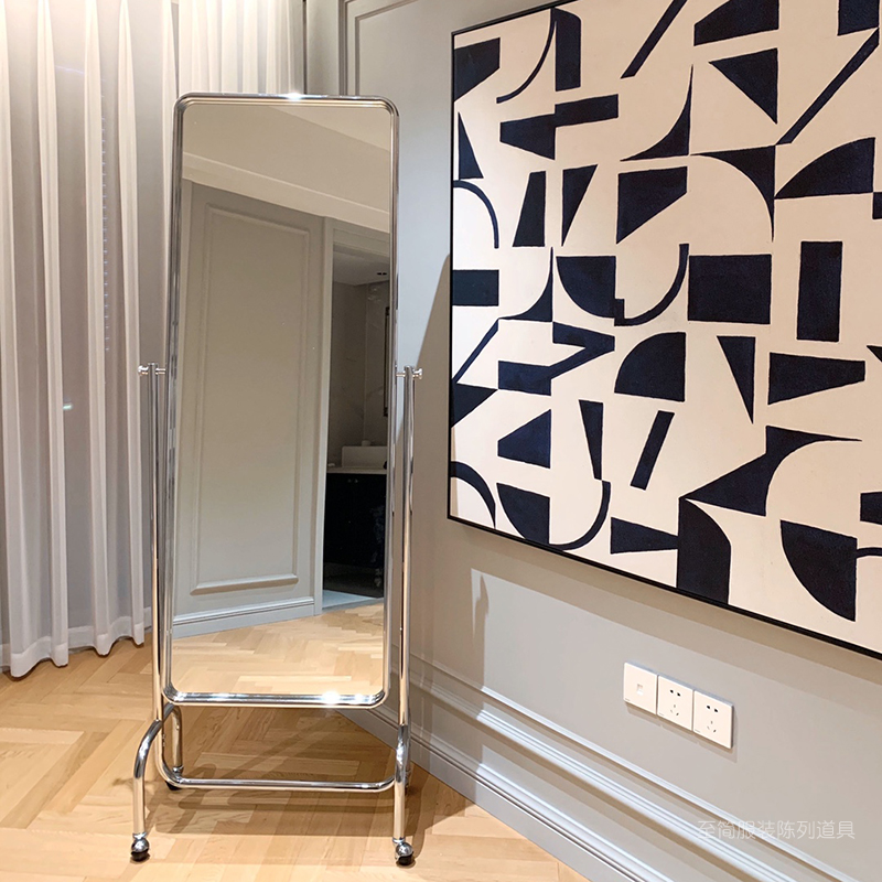 Clothing women's clothing store fitting mirror floor-to-ceiling full-length mirror full-length mirror movable adjustment whitening beauty ins