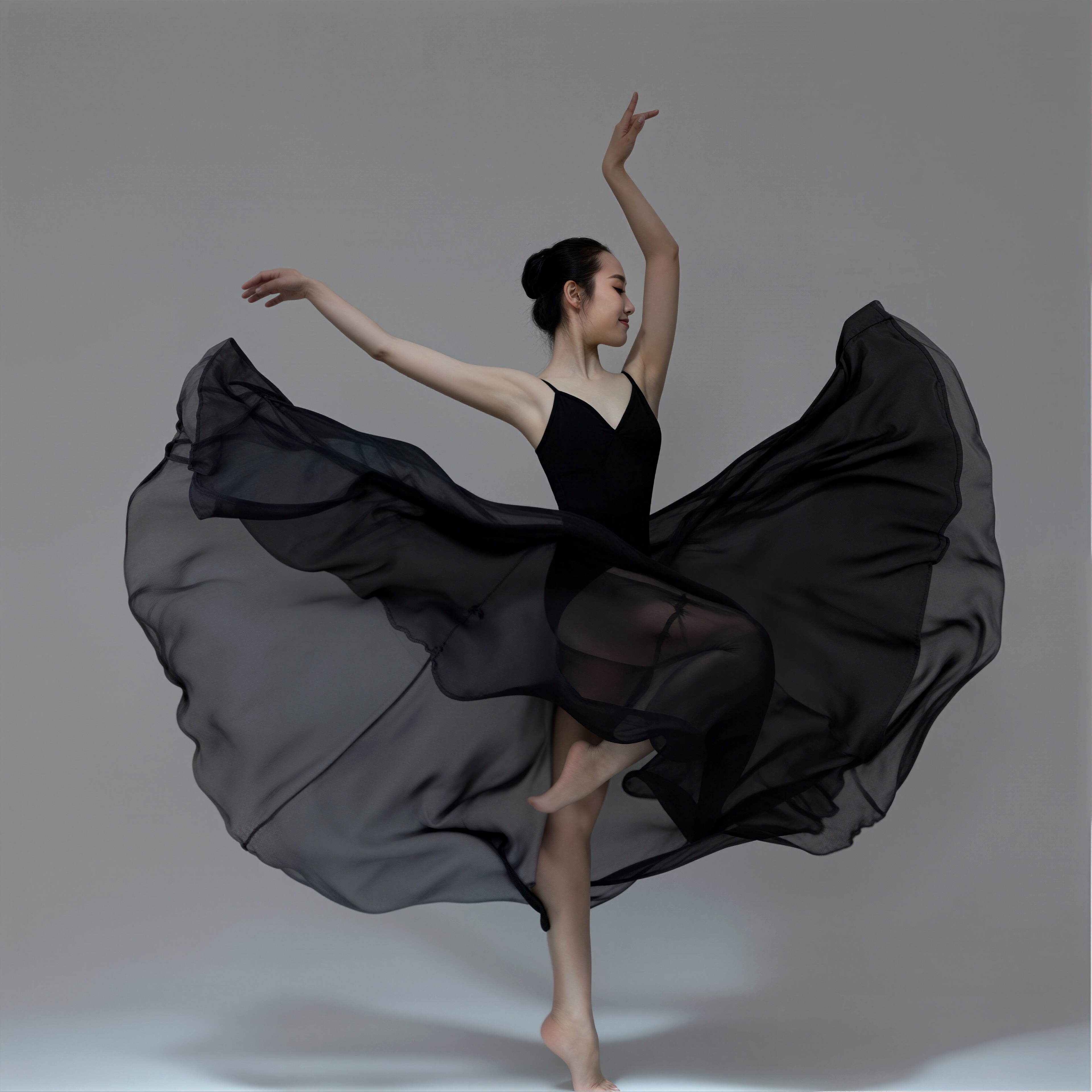 New modern dance performance costume, ballet practice skirt, black halter top, full skirt, suitable for art exams, for women.