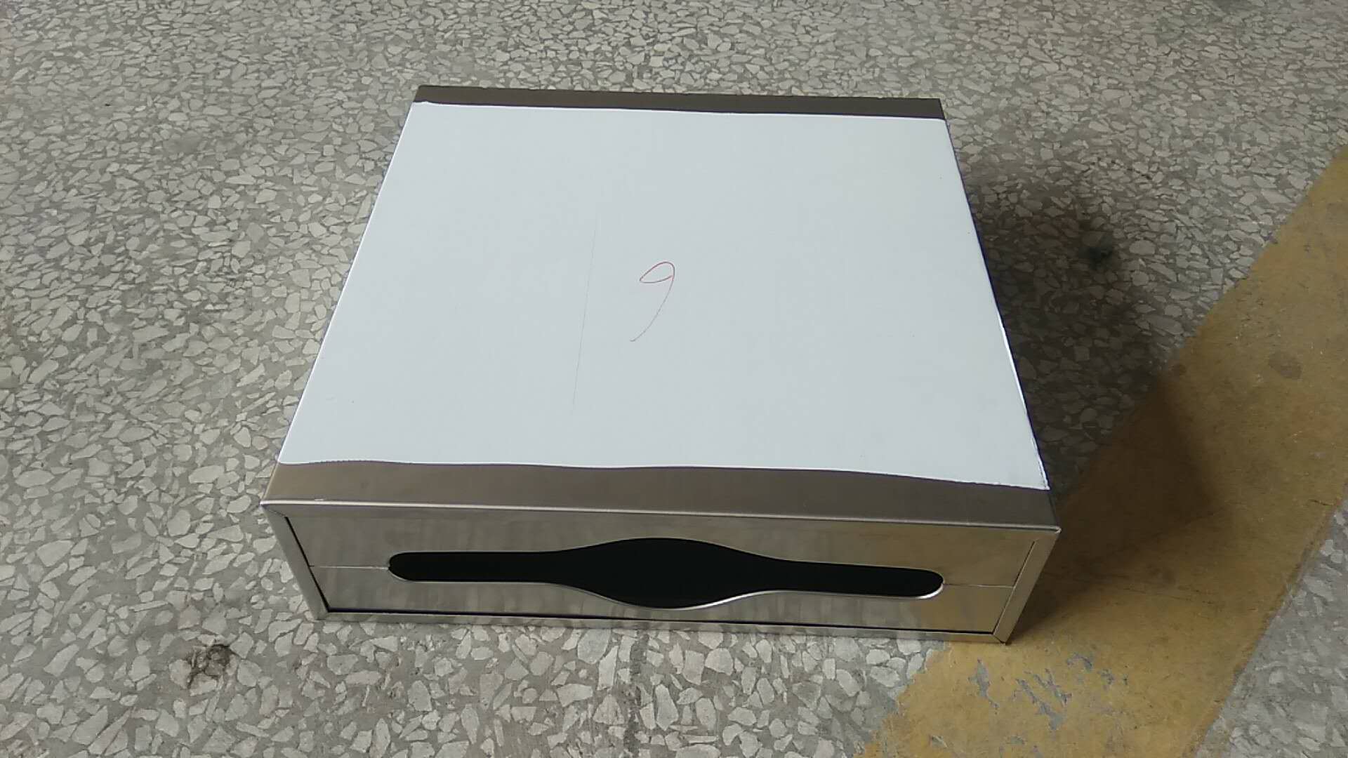 Rear stainless steel concealed lower extraction style toilet paper case dressing room concealed toilet paper box embedded toilet paper box