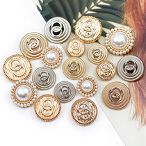 Small incense style metal button golden double circle three-dimensional relief hollow button inlaid with pearl womens button suit coat button