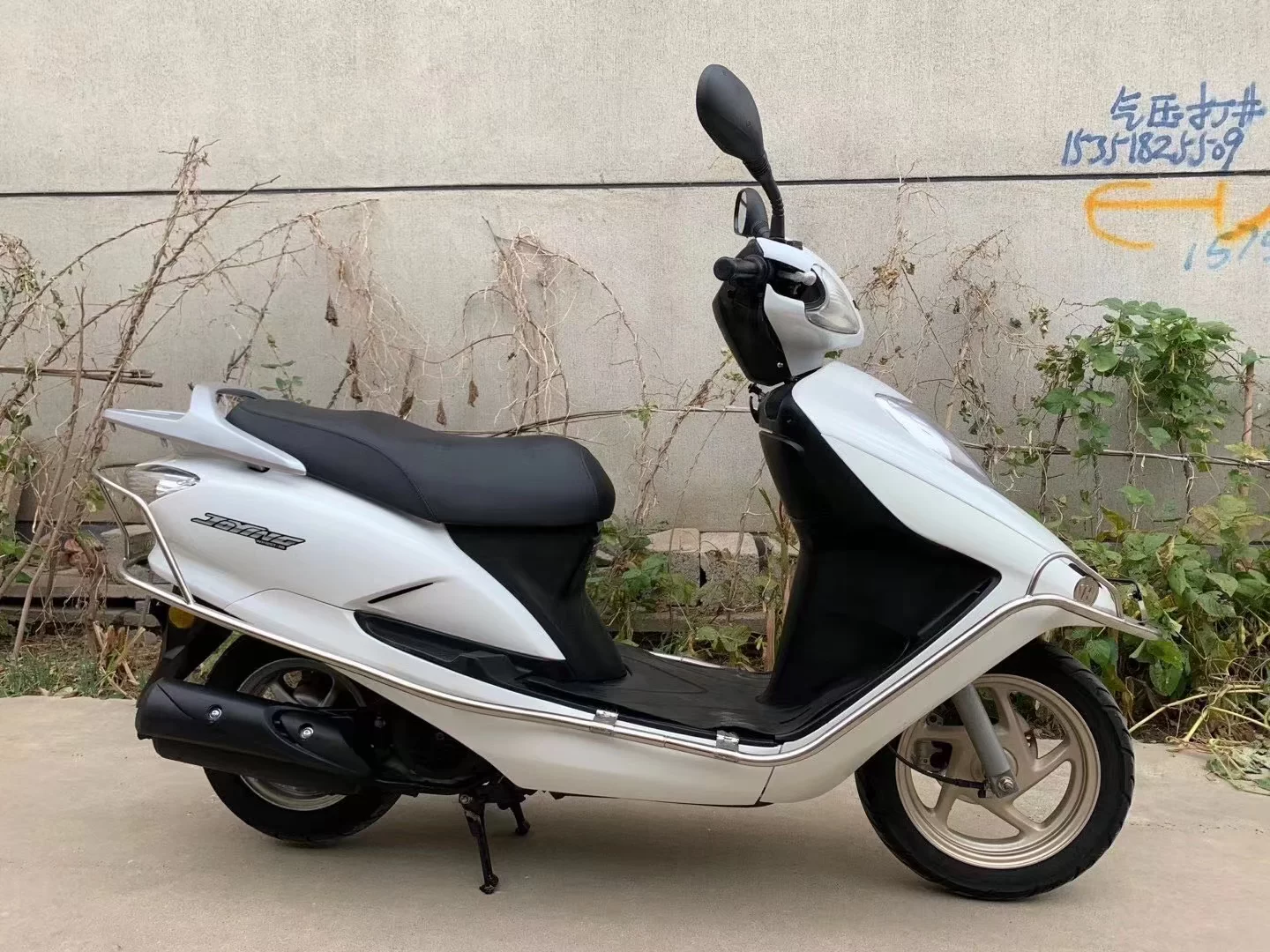 Вторичное Honda Xizhi 100CC принцесса мужская и женская одежда педальный мотоцикл Jiaying 125 топливный поток