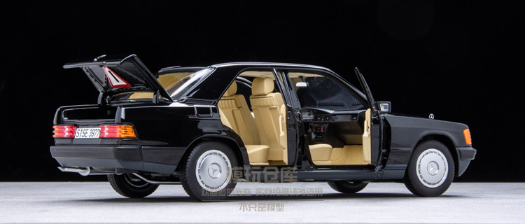 1: 18 NOREV Mercedes Benz 190E W201 C-Class 1984 Simulation Alloy