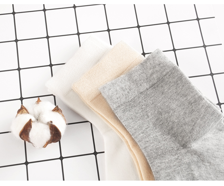 Vớ nữ ống cotton Bốn mùa vớ cotton mỏng thể thao khử mùi vớ ngắn ống 78 vớ cotton thấm hút ẩm tất chân
