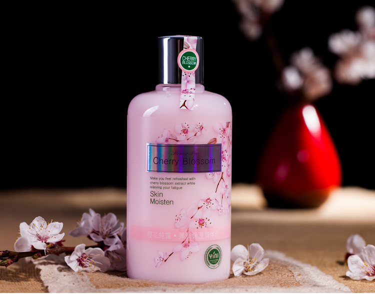 Counter Yi Ni Body Lotion dưỡng ẩm giữ ẩm cho cơ thể sau khi uống sữa Cherry Blossom Lasting Light Body Lotion kem body trắng da cấp tốc