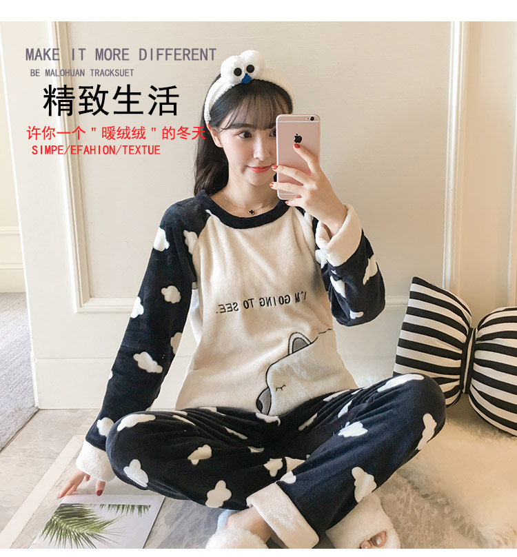 Đồ ngủ nữ cổ chữ V mùa thu và mùa đông Học sinh flannel dài tay có thể mặc bộ đồ dịch vụ mặc nhà bằng lông cừu san hô ngọt ngào và đáng yêu bộ đồ the thao nữ hàng hiệu