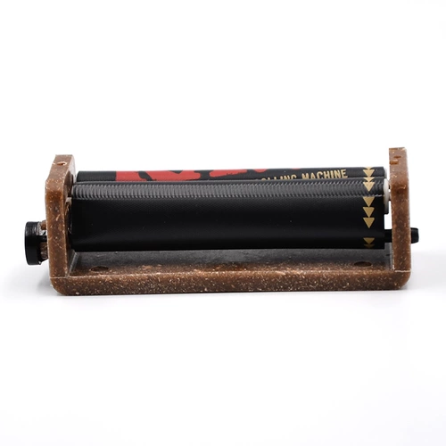 Бесплатная доставка Оригинальная необработанная регулируемая ручная сигаретная зажигалка 70 -миллиметровая каскация может быть заменена резервной тканью